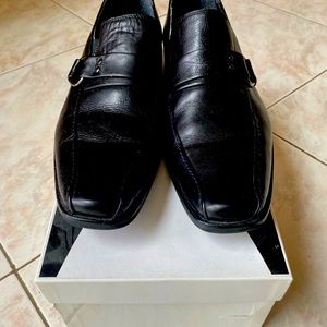 ALFANI men’s shoe, 8 1/2 medium.